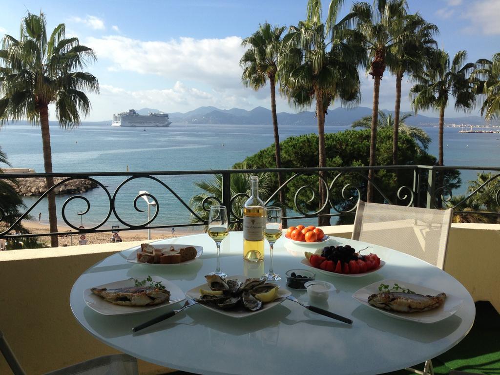 Studio On The Croisette With Sea View Lejlighed Cannes Eksteriør billede